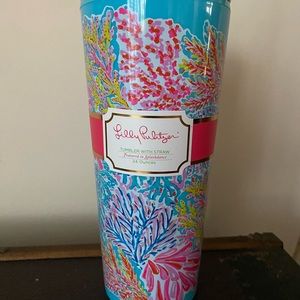 Lilly Pulitzer Tumbler NWT